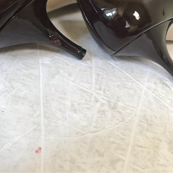 Salvatore Ferragamo Vara Open Peep Toe Pumps Bow Logo Patent Leather Shoes Heels - Picture 15 of 16